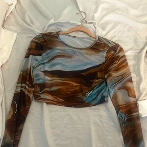 Cropped Multicolored Long Sleeve